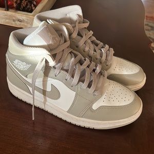 Nike Air Jordans like New